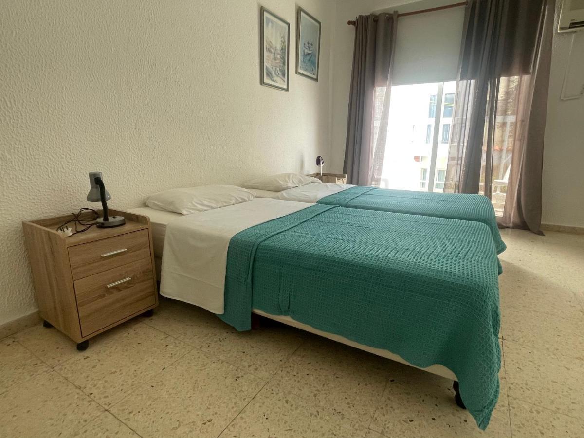 Dream Studio270M From The Beach Paphos Kültér fotó